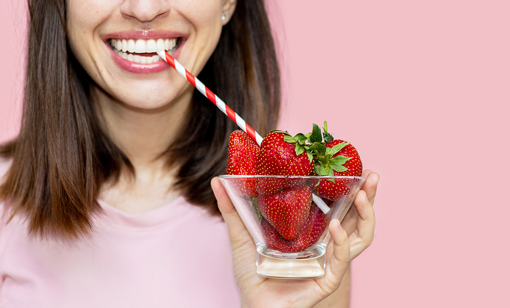 What to Eat and What Not to Eat After Teeth Whitening